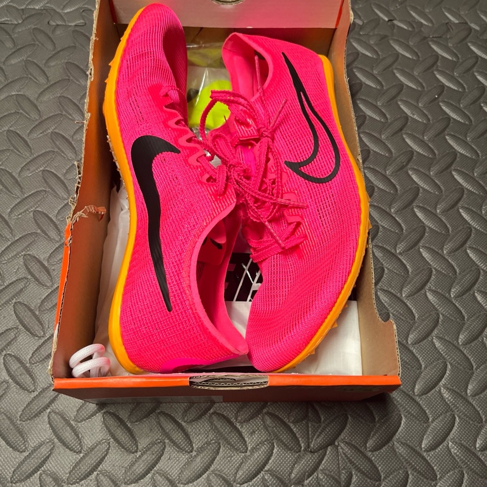 Nike Zoom Mamba 6 Pink Distance Spike Track Shoes Sz 9.5  DR2733- 600 New Sprint - Picture 3 of 12